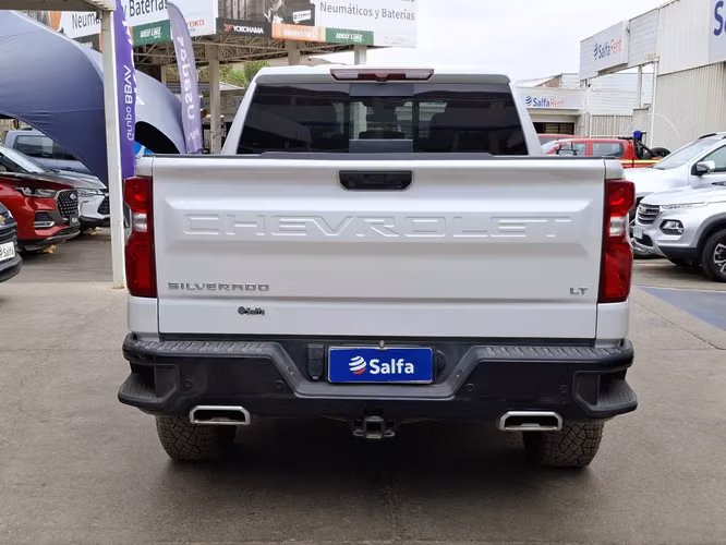 Chevrolet Silverado AT10 4X4 5.3 AUT (C)	 2025 - Imagen 3