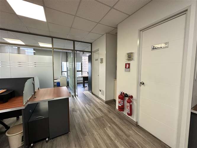 Oficina en arriendo Amoblada en La Florida