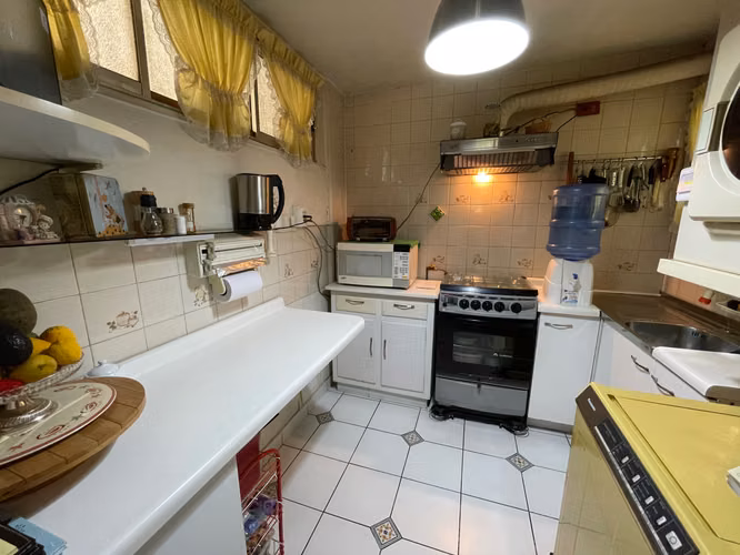 VENDE DEPTO 3D 1B 1 ESTAC LA REINA (154504)