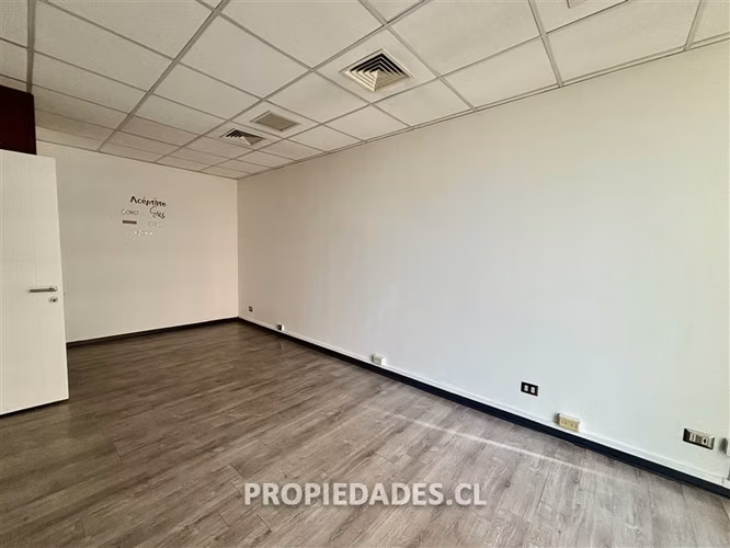 Oficina en arriendo en Las Condes - Imagen 13