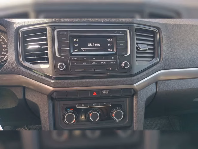 VOLKSWAGEN AMAROK 2023