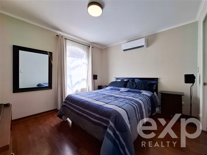 Casa aislada 4D con vista en condominio Puente Alto