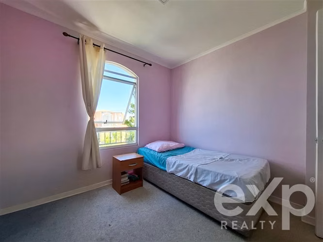 Casa aislada 4D con vista en condominio Puente Alto