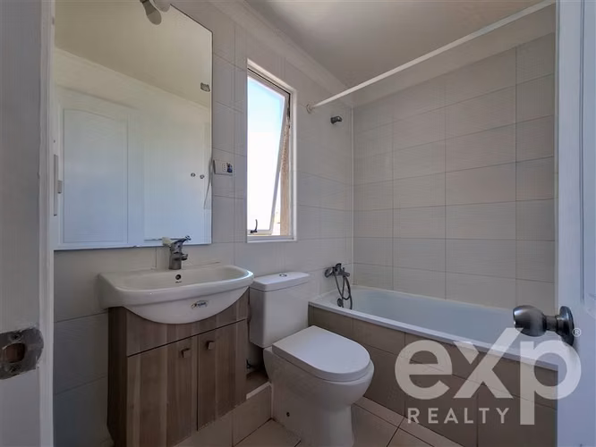 Casa aislada 4D con vista en condominio Puente Alto