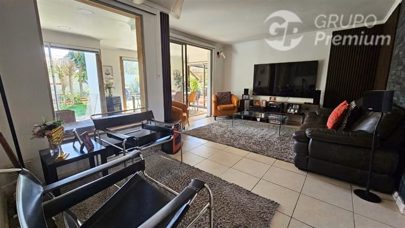 Casa en venta de 4 dorm. en Puente Alto