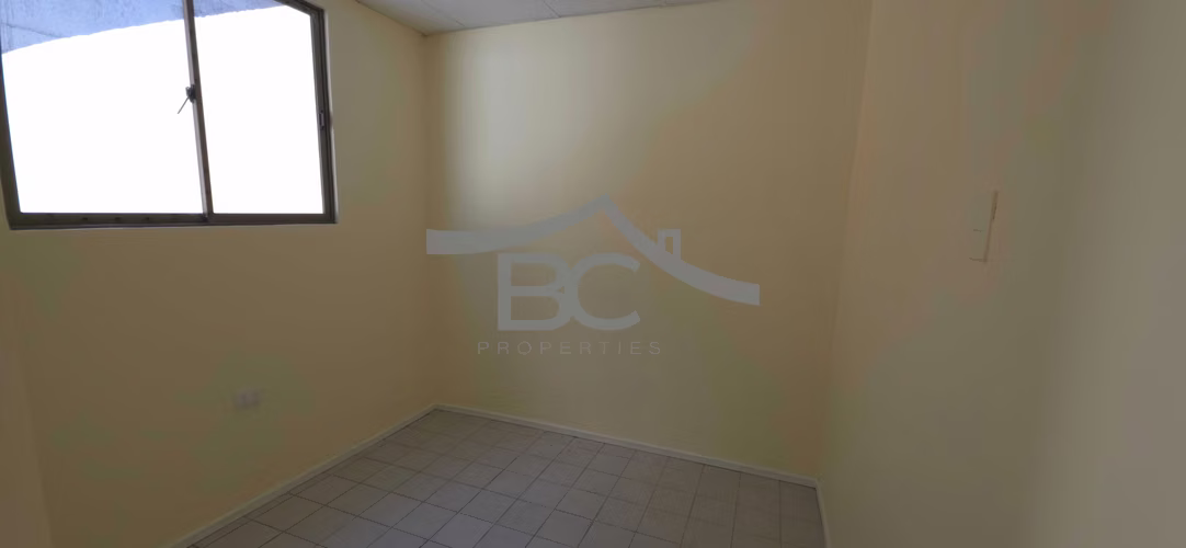 Se arrienda local comercial en pleno centro. (154522)