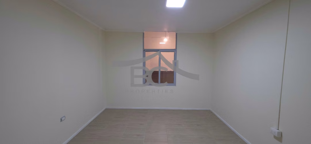 Se arrienda local comercial en pleno centro. (154522)