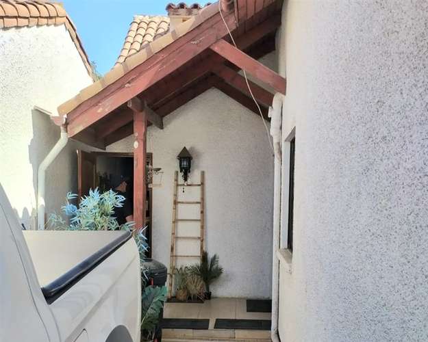 Casa en venta en condominio 4 dormitorios en Limache viejo