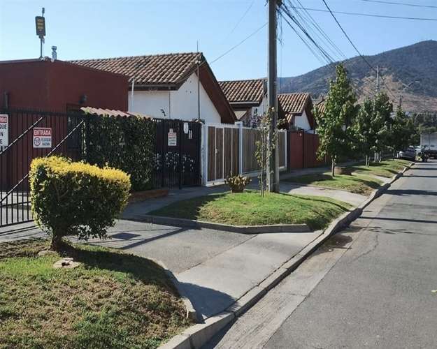 Casa en venta en condominio 4 dormitorios en Limache viejo