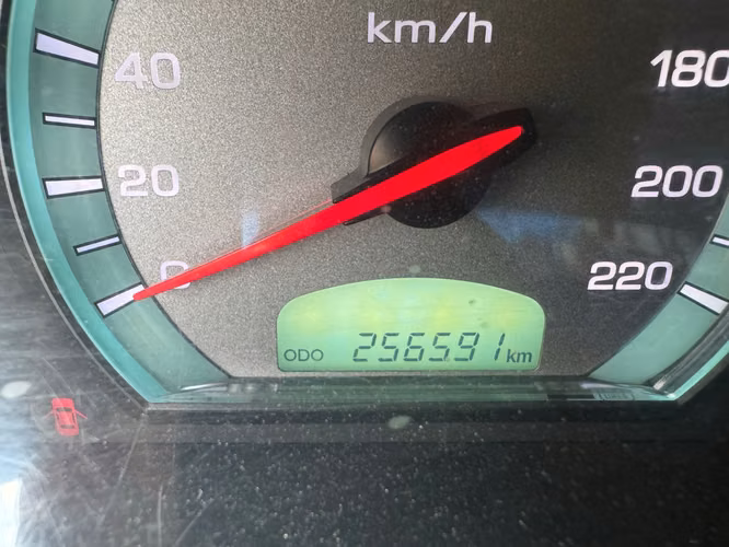 SSANGYONG REXTON W DIESEL 2.0 TURBO DIESEL MEC 6 VEL 3 CORRIDAS 2015