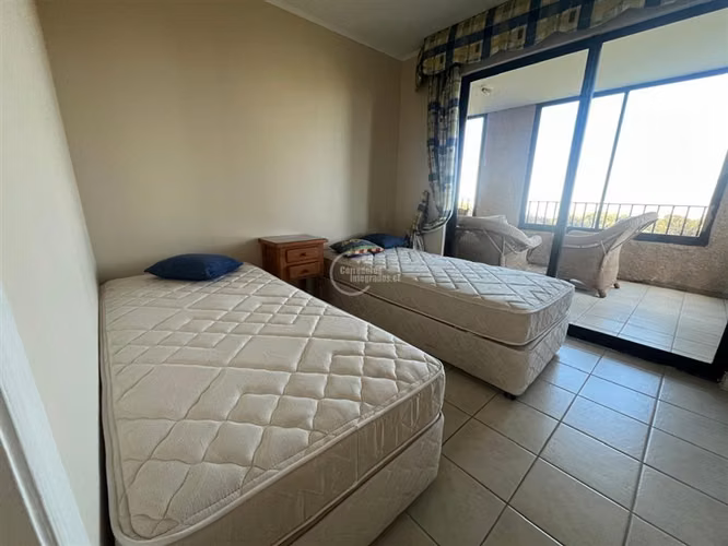 Departamento en venta de 4 dorm. en Santo Domingo