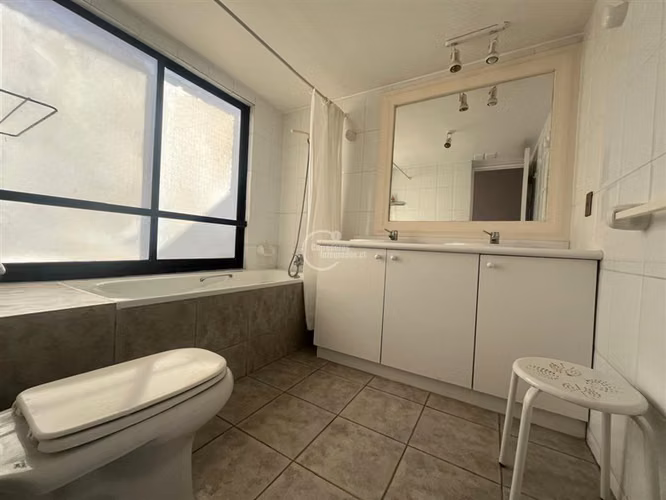 Departamento en venta de 4 dorm. en Santo Domingo