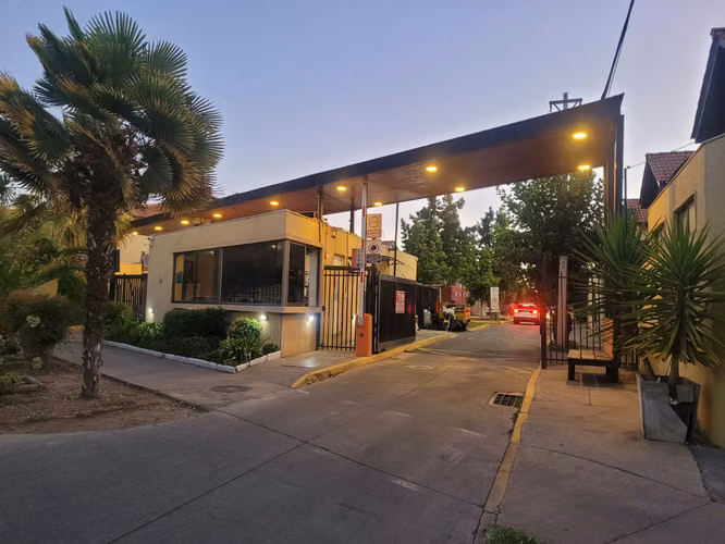Oportunidad de casa en condominio Pie Andino, Puente Alto