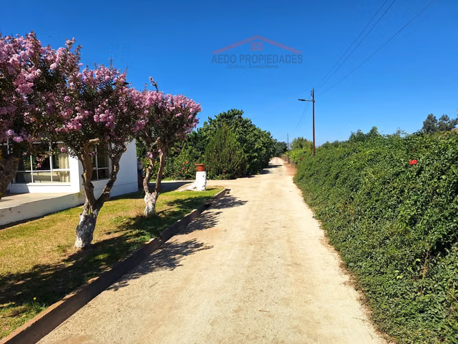 Se Vende Parcela/Terreno con Hermosa Casa, Sector Pocochay, Comuna de La Cruz