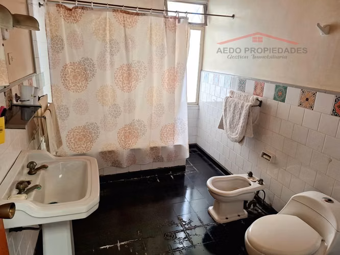 Se Vende Parcela/Terreno con Hermosa Casa, Sector Pocochay, Comuna de La Cruz