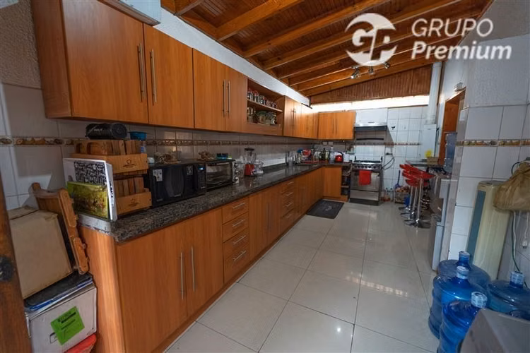 Casa en venta de 4 dorm. en Pudahuel