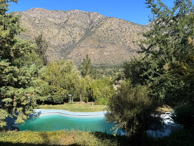 Casa con gran terreno en Cajón del Maipo