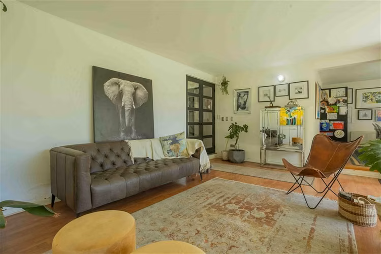 Casa arriendo de 6 dormitorios 4 baños Las Pircas Peñalolén