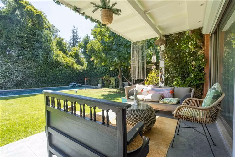 Casa arriendo de 6 dormitorios 4 baños Las Pircas Peñalolén