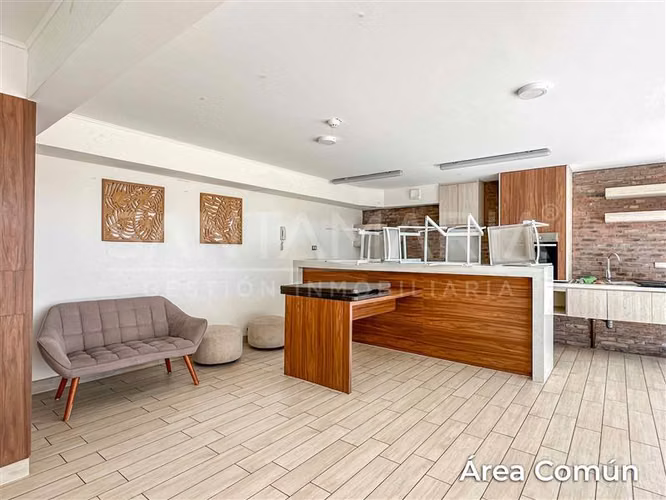 Arriendo Dpto. un ambiente con estacionamiento, Concepción