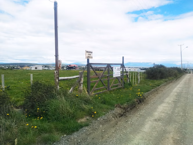 PARCELA EN CAMINO 3 NATALES