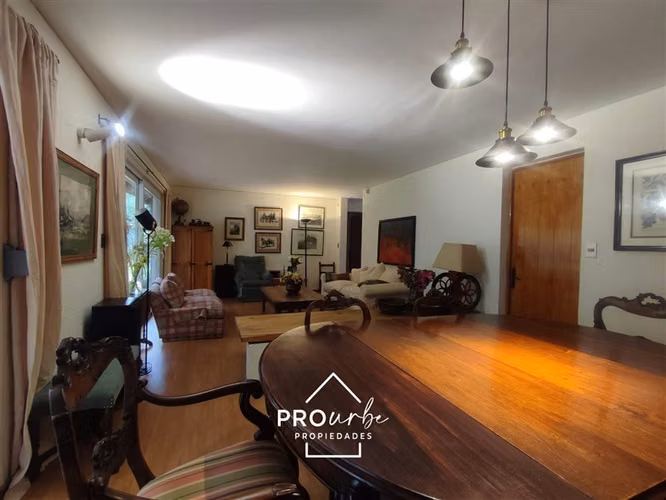 Casa en venta sector Club Médico