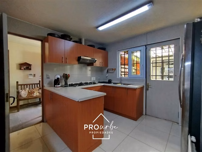 Casa en venta sector Club Médico
