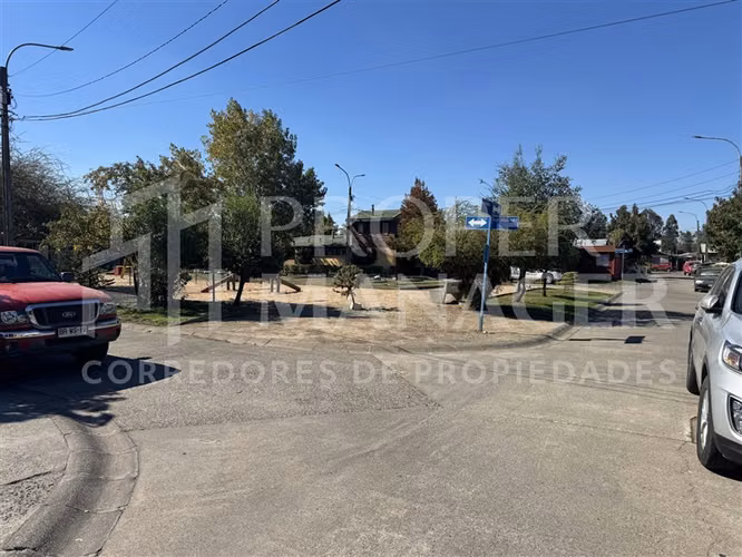 Casa 160 m en Barrio Barcelona Pasaje Los Pirineos
