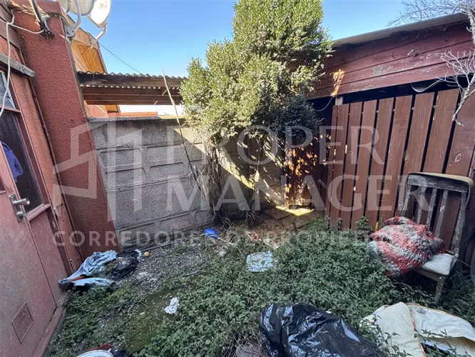 Casa 160 m en Barrio Barcelona Pasaje Los Pirineos