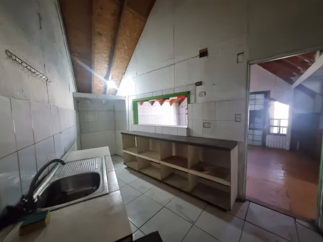 Arriendo Local comercial con patente de Alcohol y Minimarket