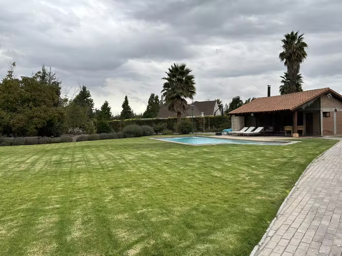 VENTA CASA EN CONDOMINIO 5HAB 3BA COLINA