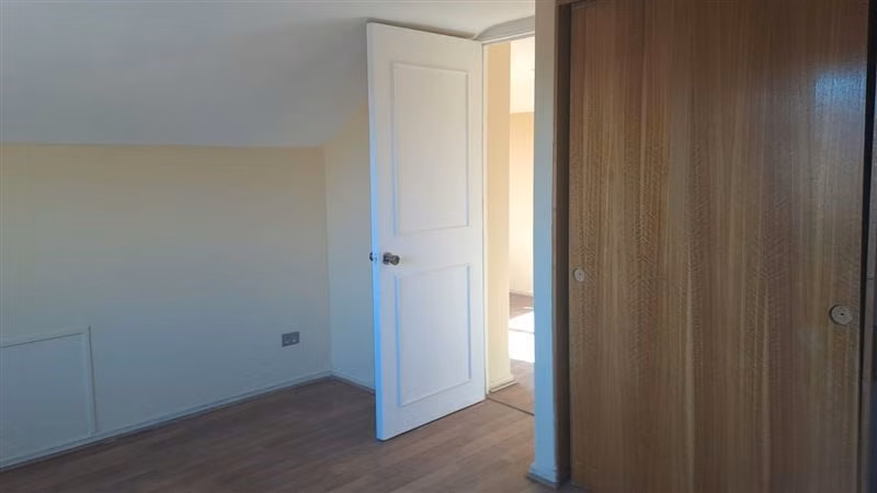 CASA VENTA/ARRIENDO HABITACIONAL/SERVICIOS EN LA R