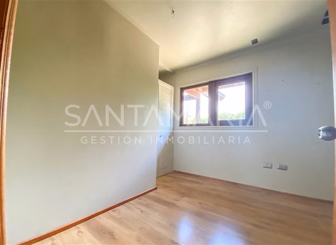 Venta Casa 4D en Camino Club Militar, San Pedro de la Paz