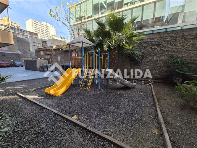 Departamento en venta de 2 dorm. en Santiago