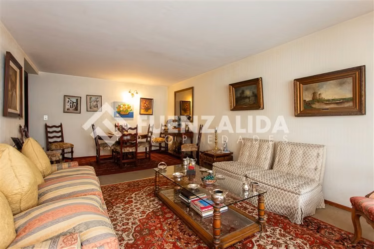 Departamento a pasos del metro - Imagen 2