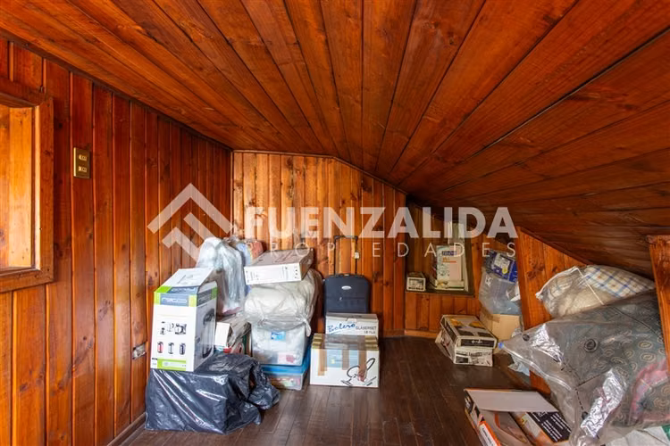 Casa en venta de 6 dorm. en Las Condes