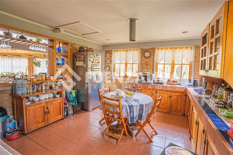 Casa en venta de 3 dorm. en Pirque