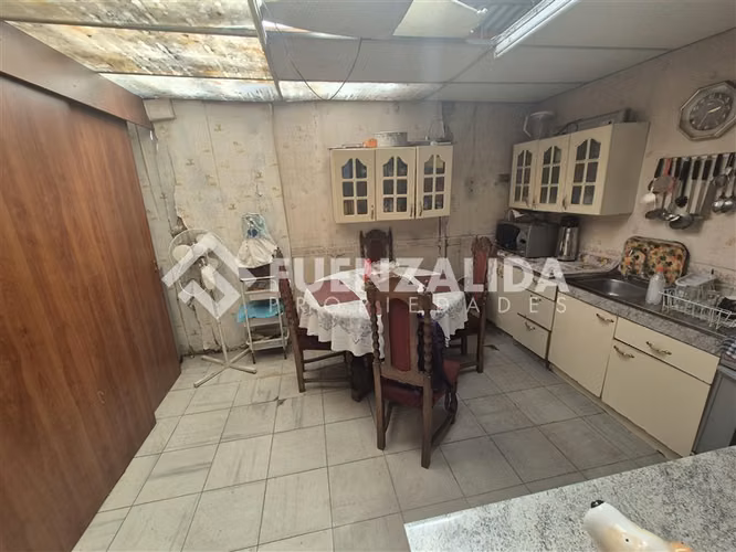 Casa en venta de 3 dorm. en Macul