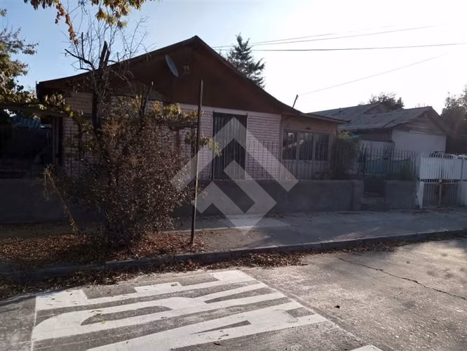 venta de 4 dorm. en Macul, amplios espacios y terreno - Imagen 27