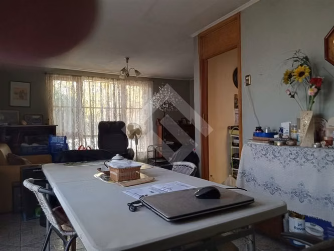 venta de 4 dorm. en Macul, amplios espacios y terreno - Imagen 14