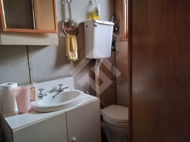 venta de 4 dorm. en Macul, amplios espacios y terreno - Imagen 17