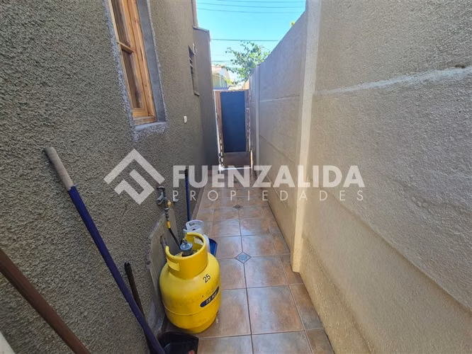 Casa en venta de 3 dorm. en Maipú