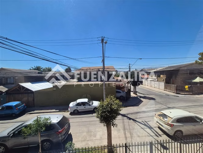 Casa en venta de 3 dorm. en Maipú