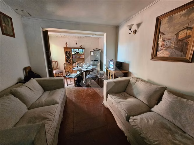 Casa en venta de 5 dorm. en Lo Barnechea - Imagen 2