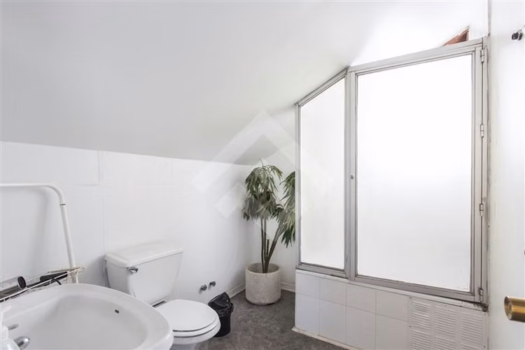 Casa en venta de 6 dorm. en Las Condes - Imagen 12
