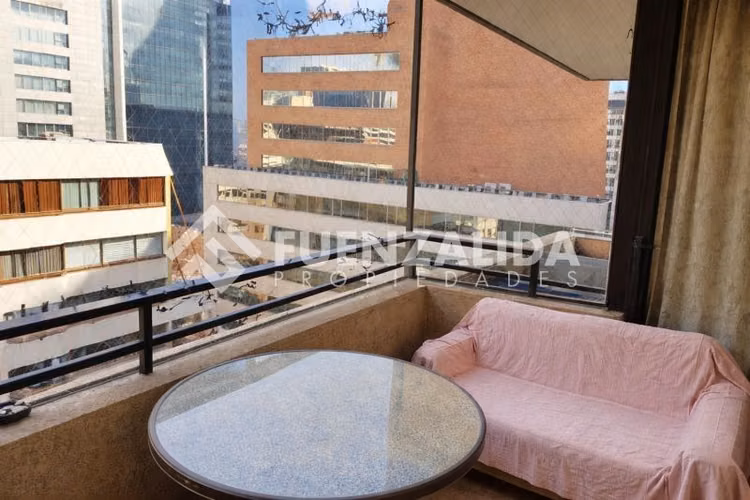 Departamento en venta de 2 dorm. en Las Condes - Imagen 2