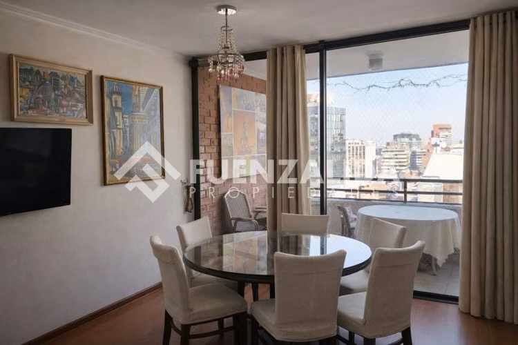 Departamento en venta de 2 dorm. en Las Condes - Imagen 6