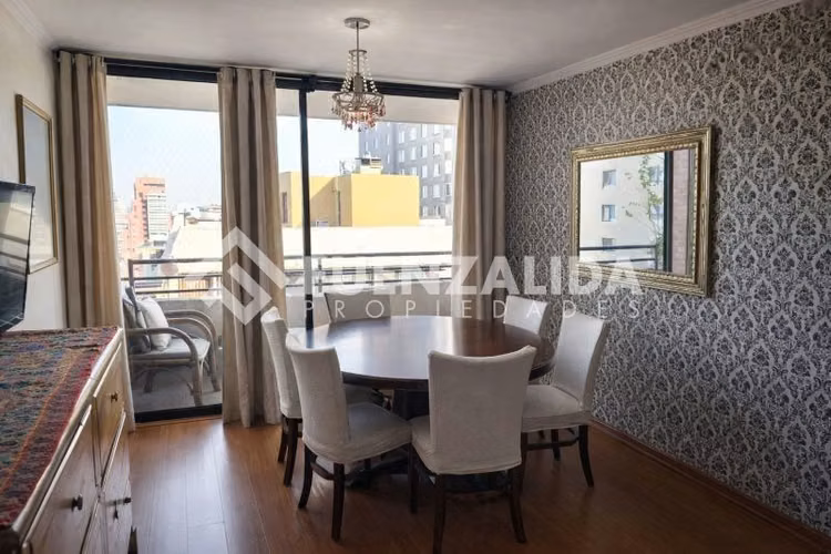 Departamento en venta de 2 dorm. en Las Condes - Imagen 4