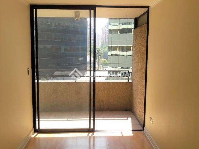 Departamento en venta de 1 dorm. en Las Condes - Imagen 4
