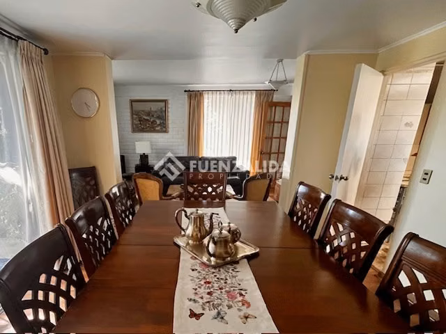 Casa en venta de 3 dorm. en Las Condes